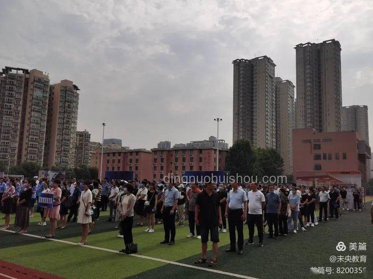 **探访高密化工厂爆炸事故现场：安全管理与应急响应的对比剖析**